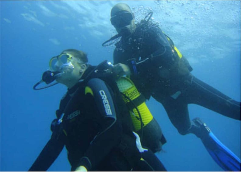 Enjoy your diving baptism in Puerto Colón