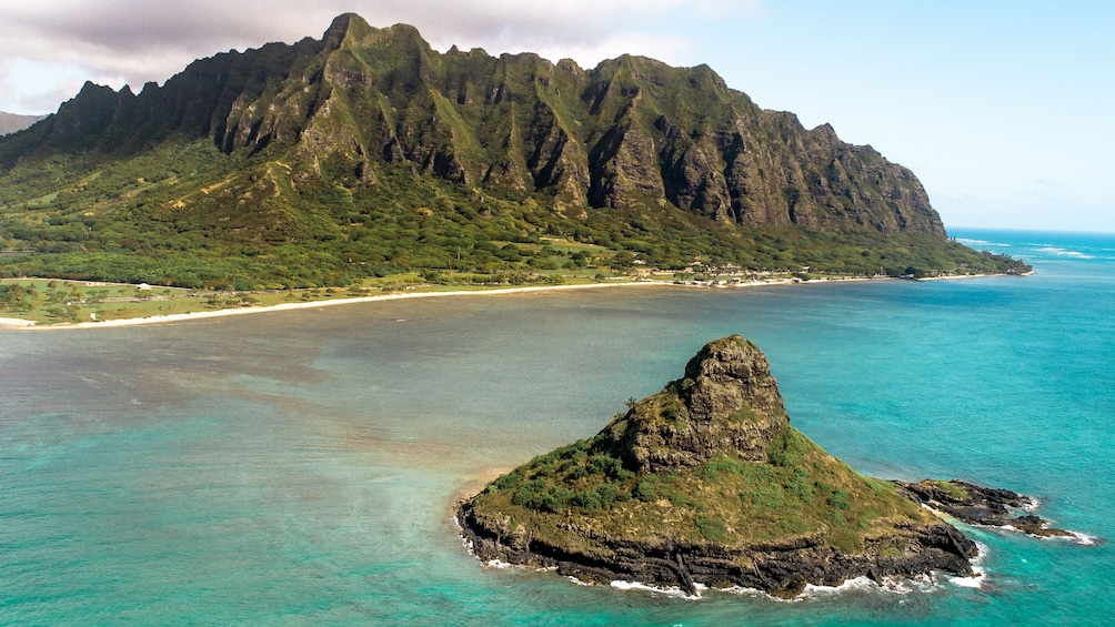Full-Day Oahu Sightseeing and Gourmet Food Tour