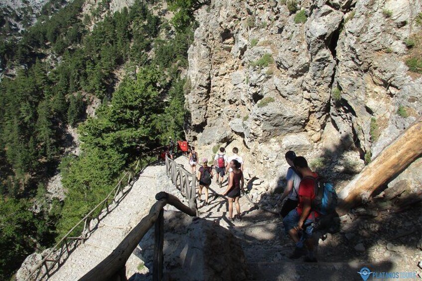 Samaria Gorge Trek: Full-Day Excursion from Chania