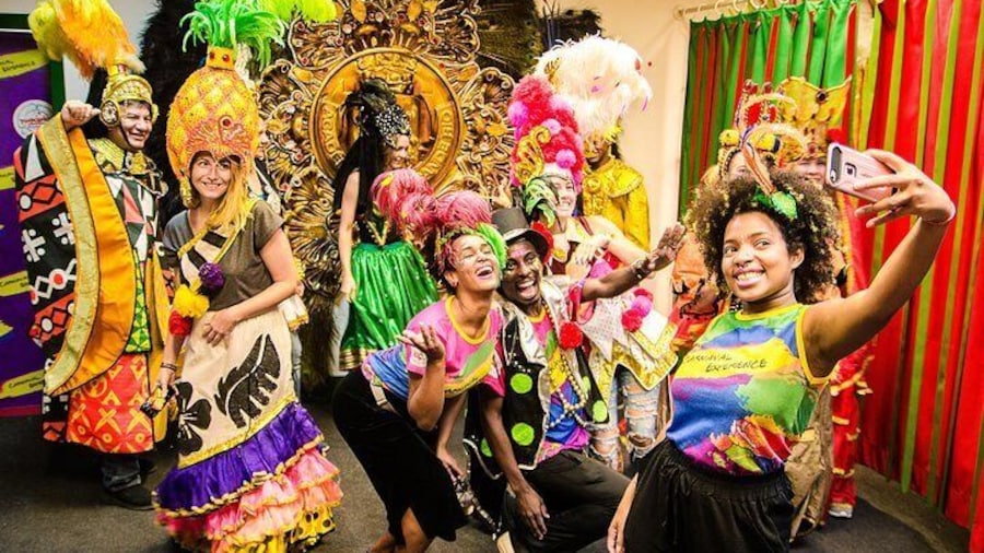 Rio: Carnival Backstage Tour at Samba City with Cocktail