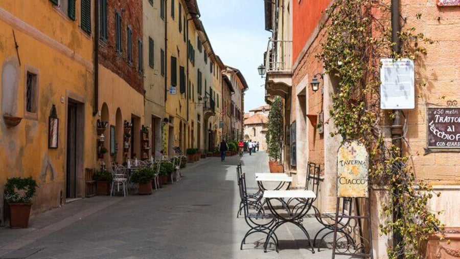 Siena Medieval Power Quest: Self-Guided Family Feud Game