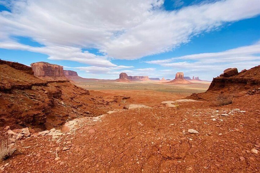 Monument Valley Backcountry Tour