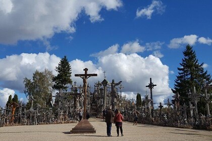 Visite de Vilnius - Riga via la colline des croix, Rundale, Bauska