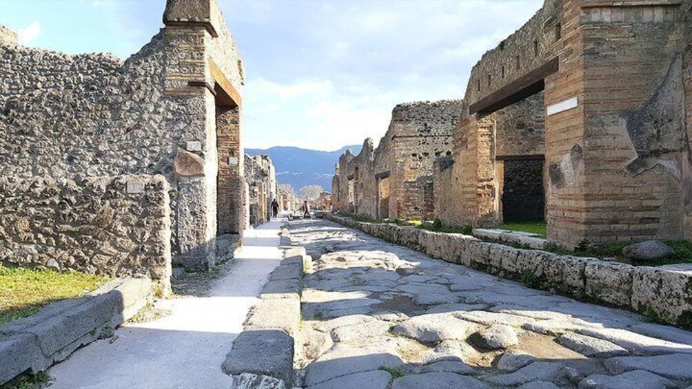 Pompeii Street