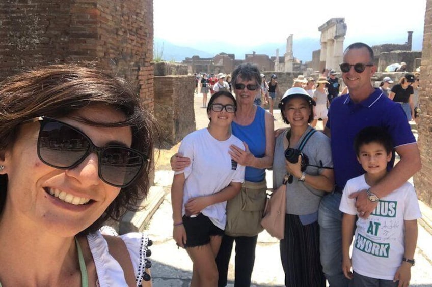 Fast Access Exclusive Private Ancient Pompeii Half Day Tour with Local Guide