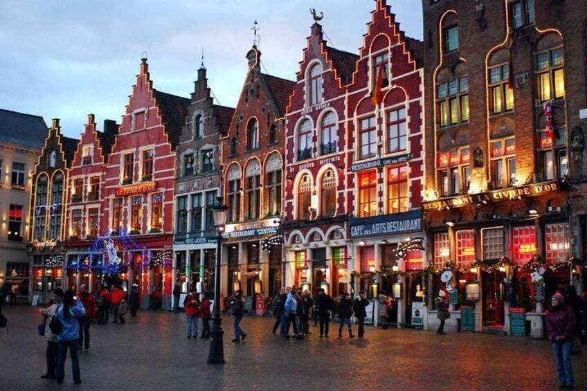 Explore Bruges with a Local