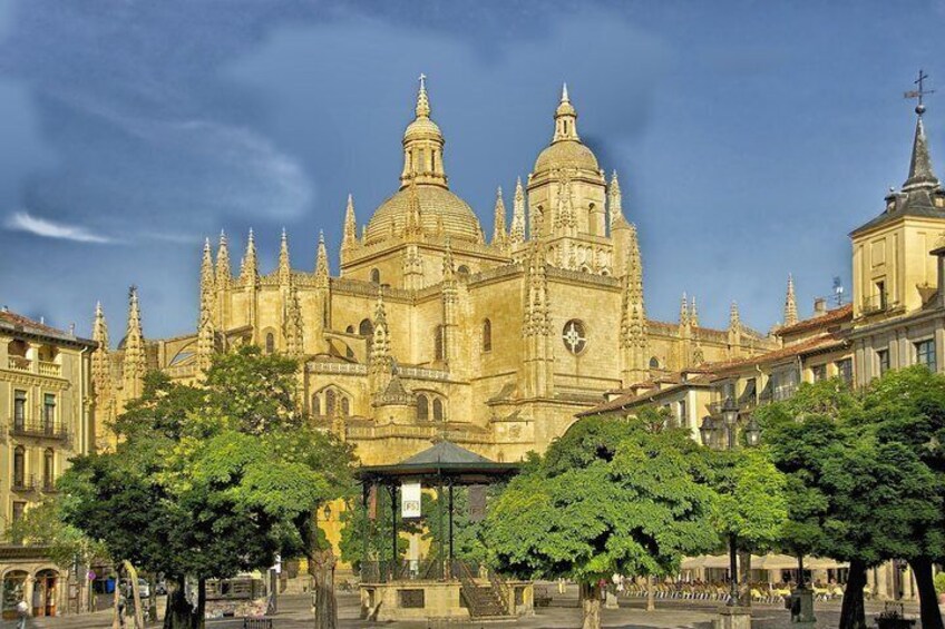 Segovia Half day from Madrid with Optional Toledo or Escorial visits