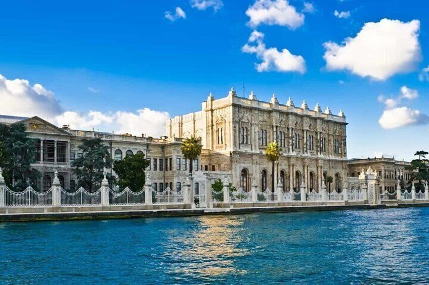 Bosphorus Cruise with Dolmabahce Palace & Istiklal Street