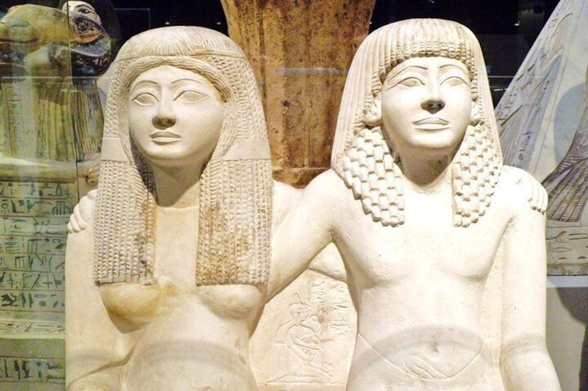 husband & wife. Statue of 1400 B.C.