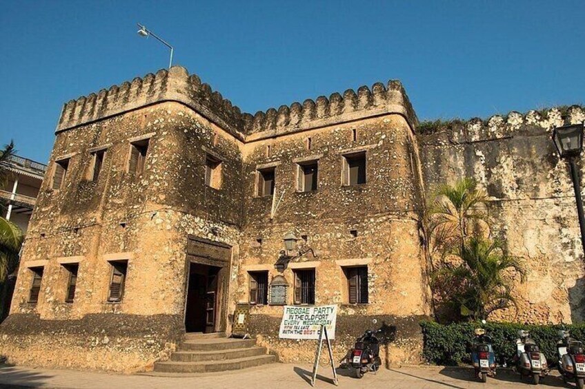 Stone Town Historical And Cultural Walk With A Local