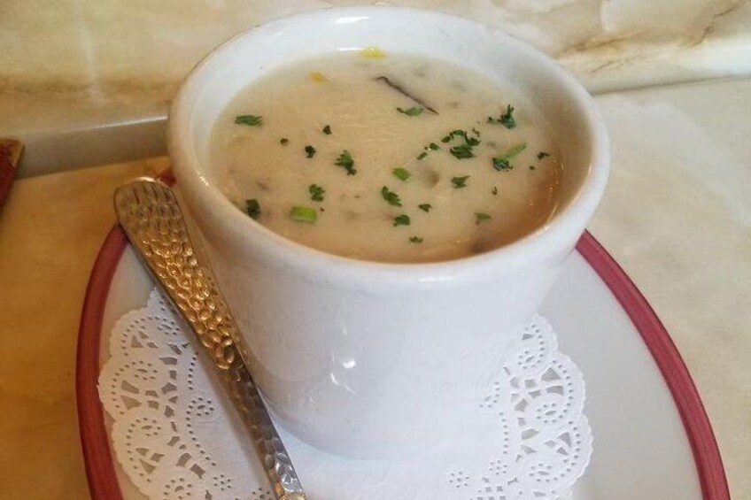 Soups, salads, sandwiches, and shareable plates