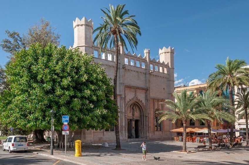 Historical walk: The Kingdom of Mallorca Audio tour