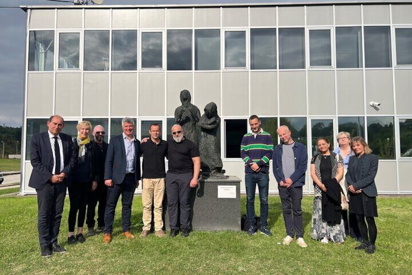 Statue for the mothers and kids of Srebrenica