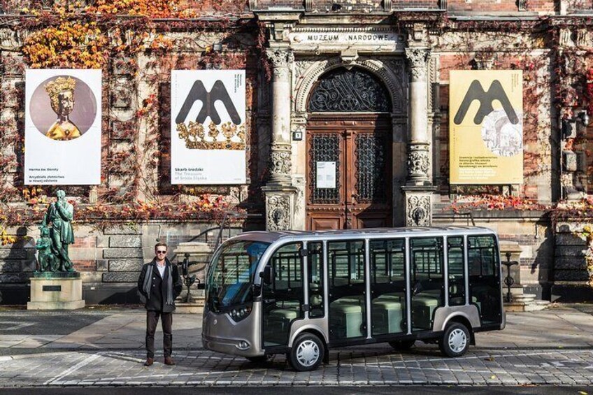 Wroclaw, 2-Hour Group Tour by Electric Car