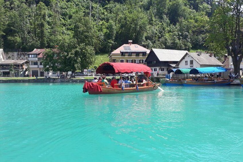 Private tour to Ljubljana and Lake Bled from Zagreb