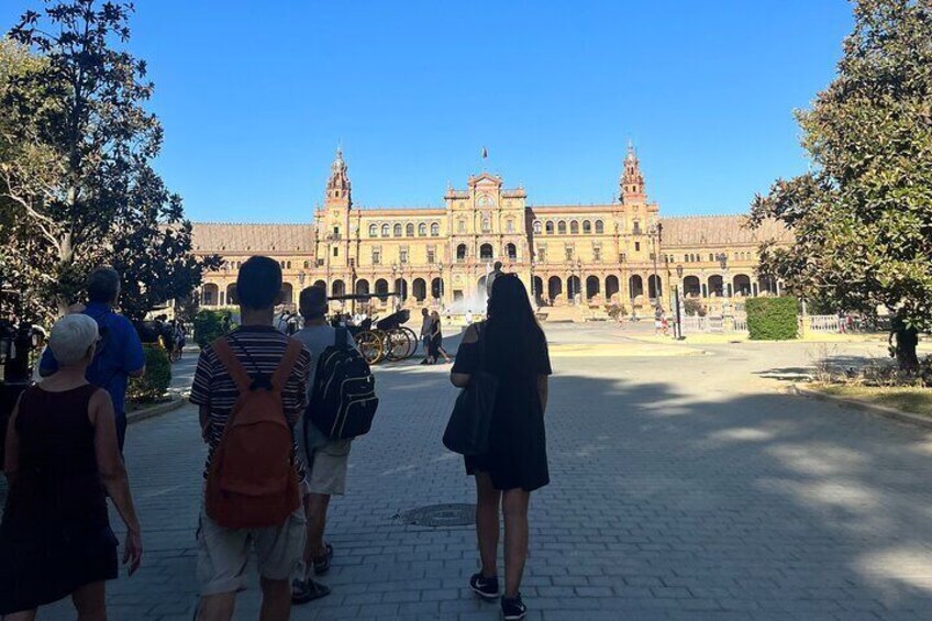 Essential Private Walking Tour of Seville