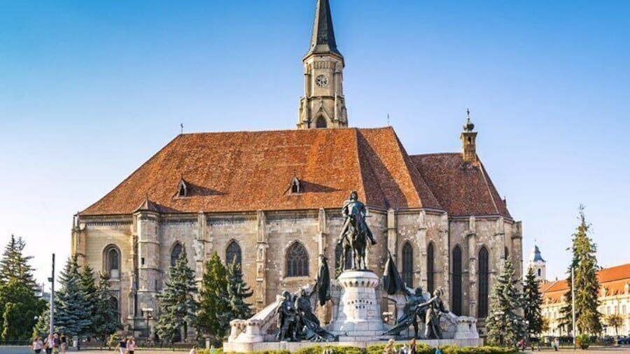 Medieval Cluj Private Tour: City Center Exploration Game