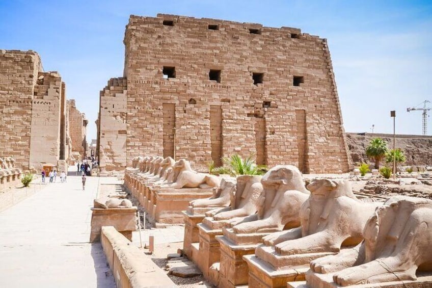 2-Day Small-Group Tour to Luxor from Hurghada with Hotel