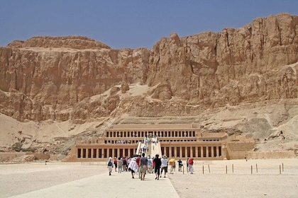 2-tägige Tour in kleiner Gruppe durch Luxor ab Hurghada mit Hotel