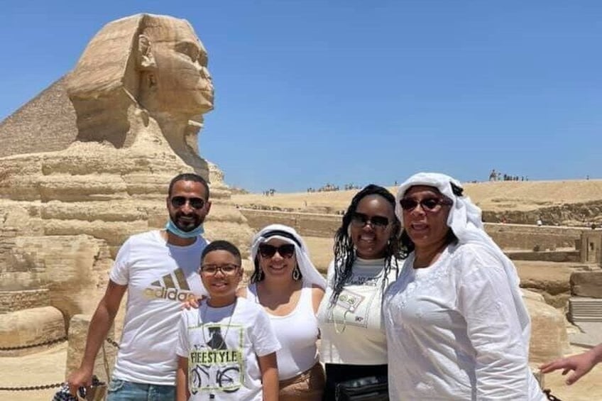 8 hours Cairo day Tour to Giza Pyramids, Memphis City, Sakkara and Dahshur