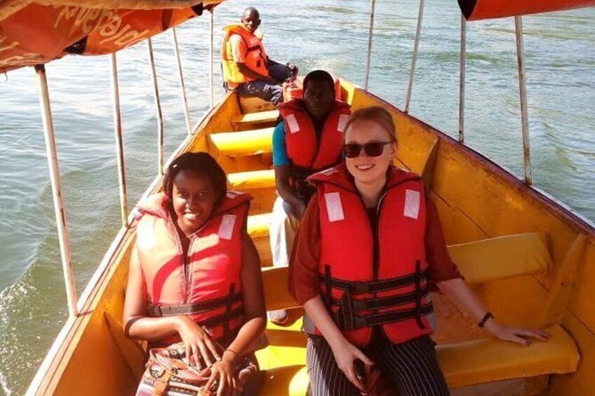 1-Day Jinja Sightseeing Trip with Source of the Nile Boat Cruise