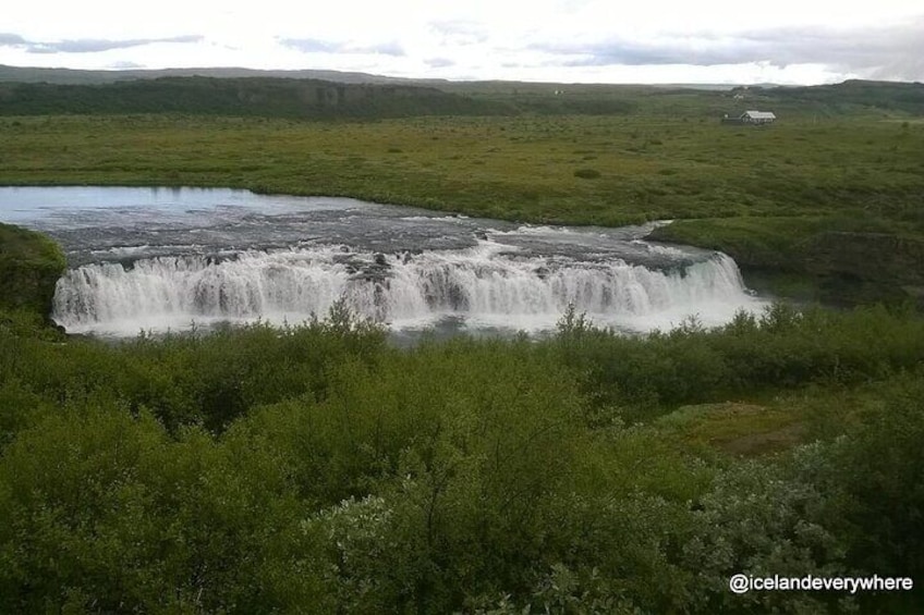 Classic Golden circle tour from Reykjavík in minibus