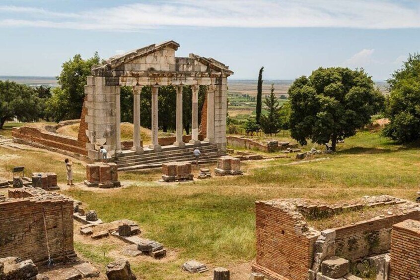 Private One Day Tour of Apollonia and Berat from Tirana