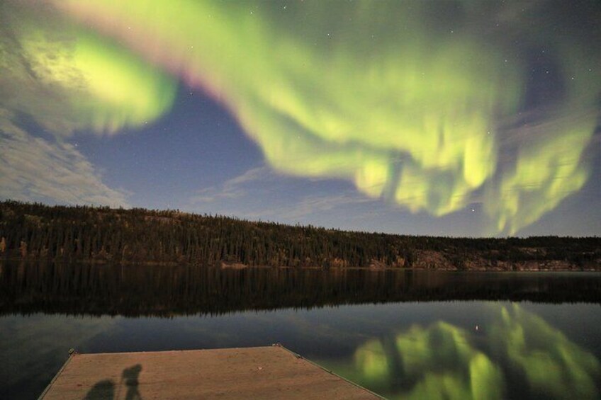 Pink Aurora Lights in Yellowknife. Picture by Yellowknife Vacations #Yellowknife