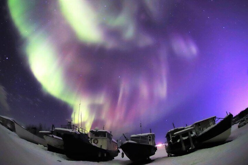 Aurora Borealis in Winter Picture By Yellowknife Vacations #yellowknife