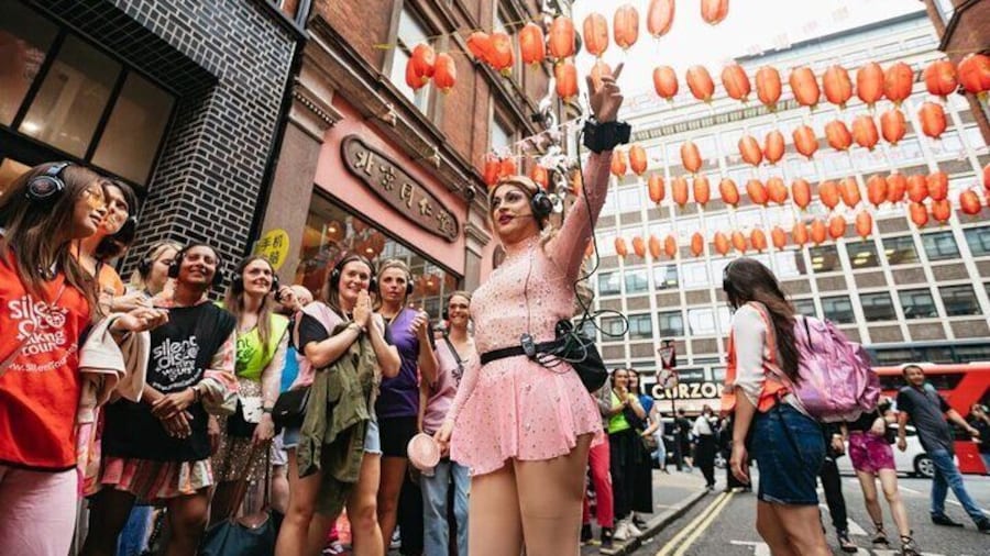 Drag Queen Disco Diva Tour - Silent Disco Walking Tour