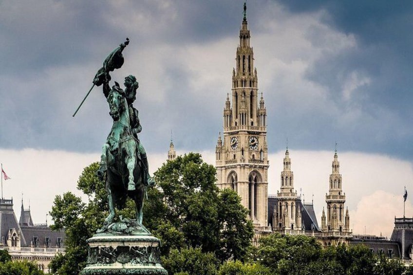 Private Half-Day History Walking Tour in Vienna: The City of Many Pasts