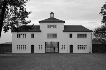 Private Sachsenhausen Concentration Camp Memorial Tour