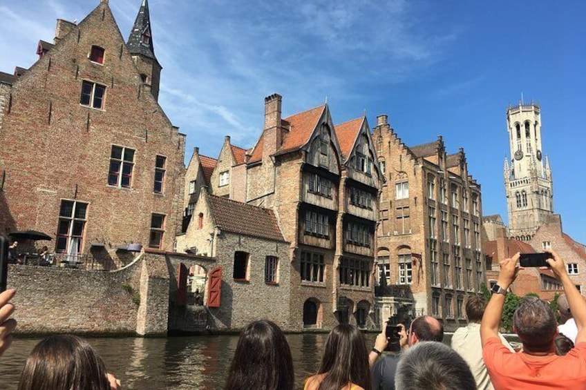 canal tour Bruge