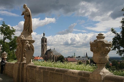 Half Day Trip to Kutna Hora and Bone Church from Prague