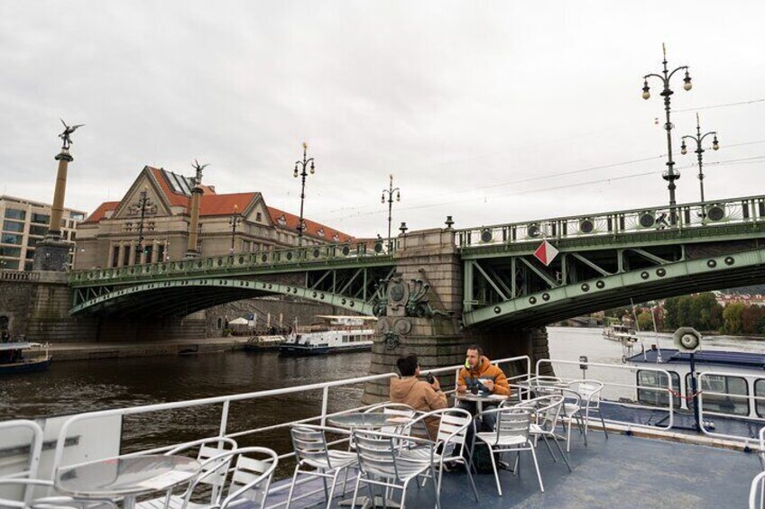 1 hour Prague Panoramic Vltava River sightseeing Cruise