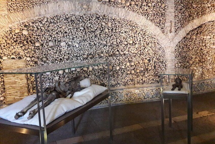 Capela dos Ossos
