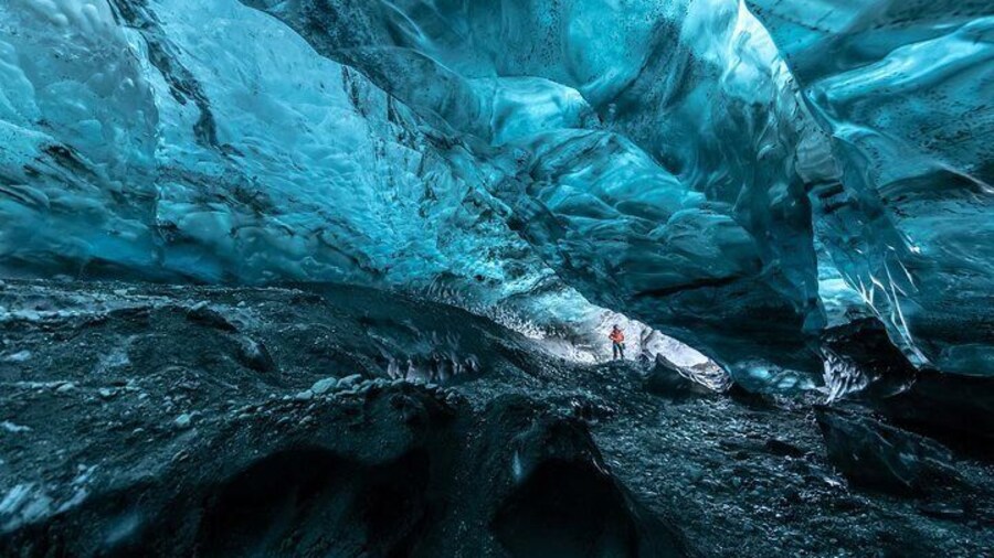 Treasure Iceland - Ice Cave