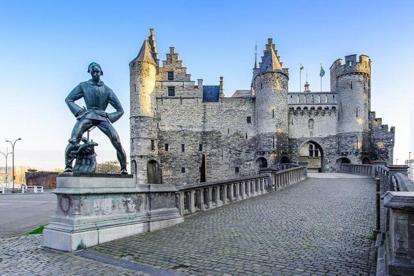 Private tour: Highlights & History of Antwerp