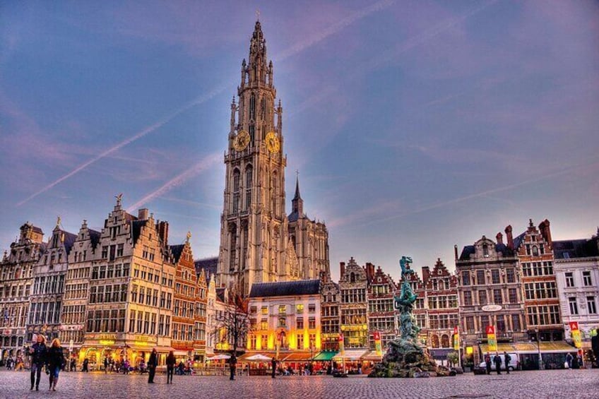 Private Tour: The Dark Side of Antwerp