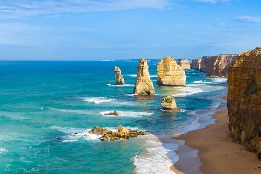 We visit the 12 Apostles during a quieter time of the day, to ensure you have optimum viewing.