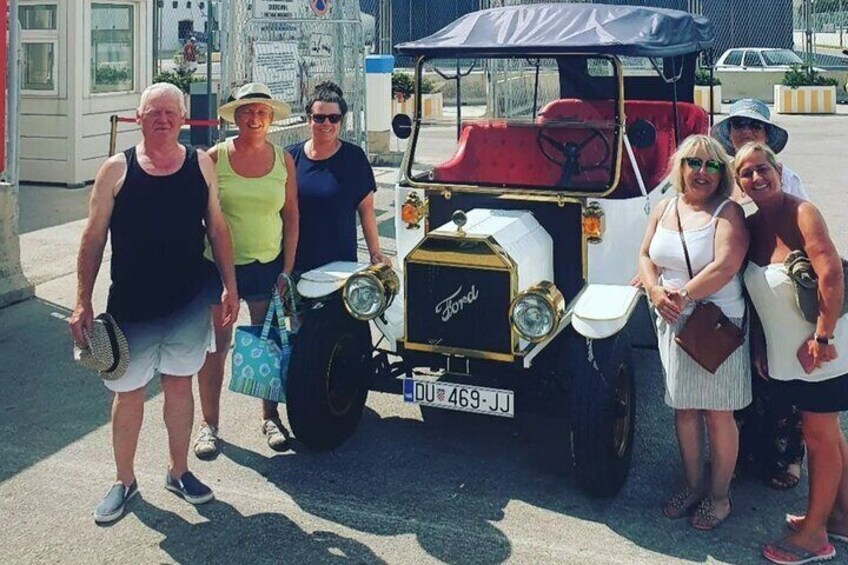 OLD CAR DUBROVNIK sightseeing tour