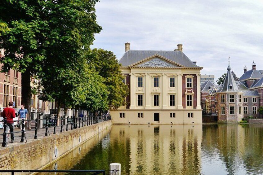 Walking Audio Tour of the Historical Heart of The Hague