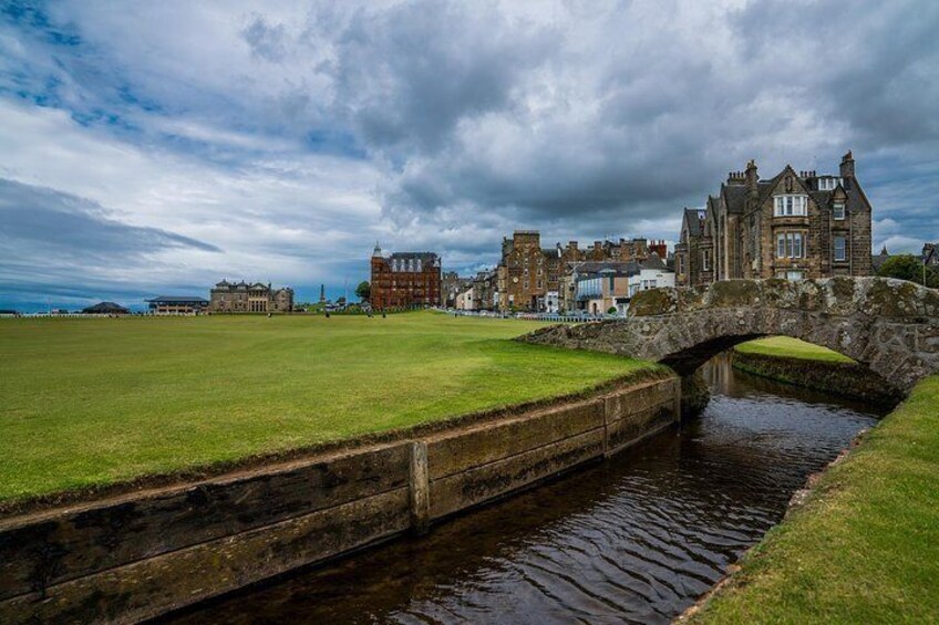 Old Course and Swilcan Bridge