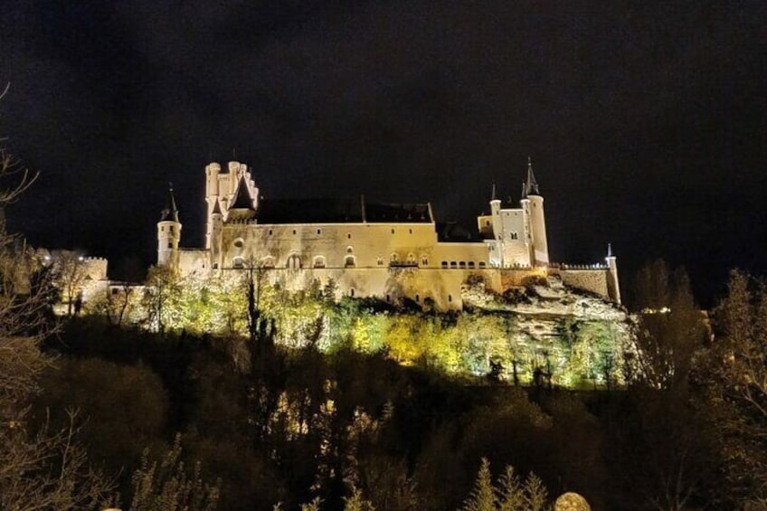 Avila & Segovia Tour with Tickets to Monuments from Madrid