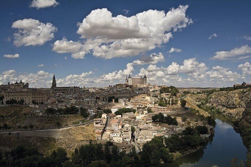 Toledo Full Day on Your Own with Tourist Train of Toledo