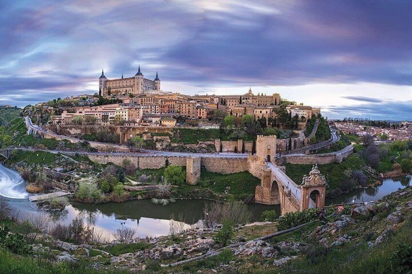 Toledo Full Day on Your Own with Tourist Train of Toledo