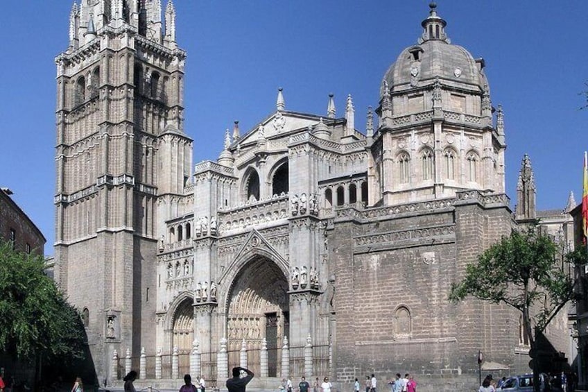 Full-Day Toledo Tour with Cathedral from Madrid