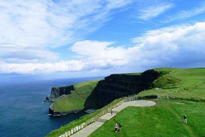 Shore Excursion Cliffs of Moher Day Tour Along the Wild Atlantic Way from Galway