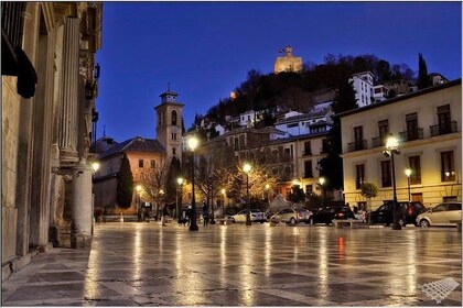 Albaicin and Sacromonte Private Tour