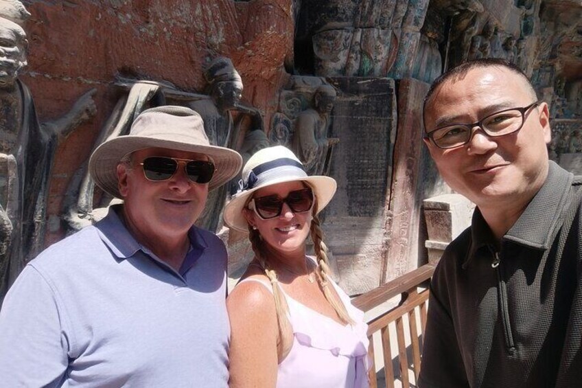 Dazu Rock Carvings+Ciqikou Old Town Private Tour